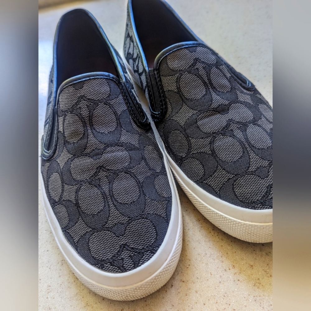 Coach slip on shoes size7.5